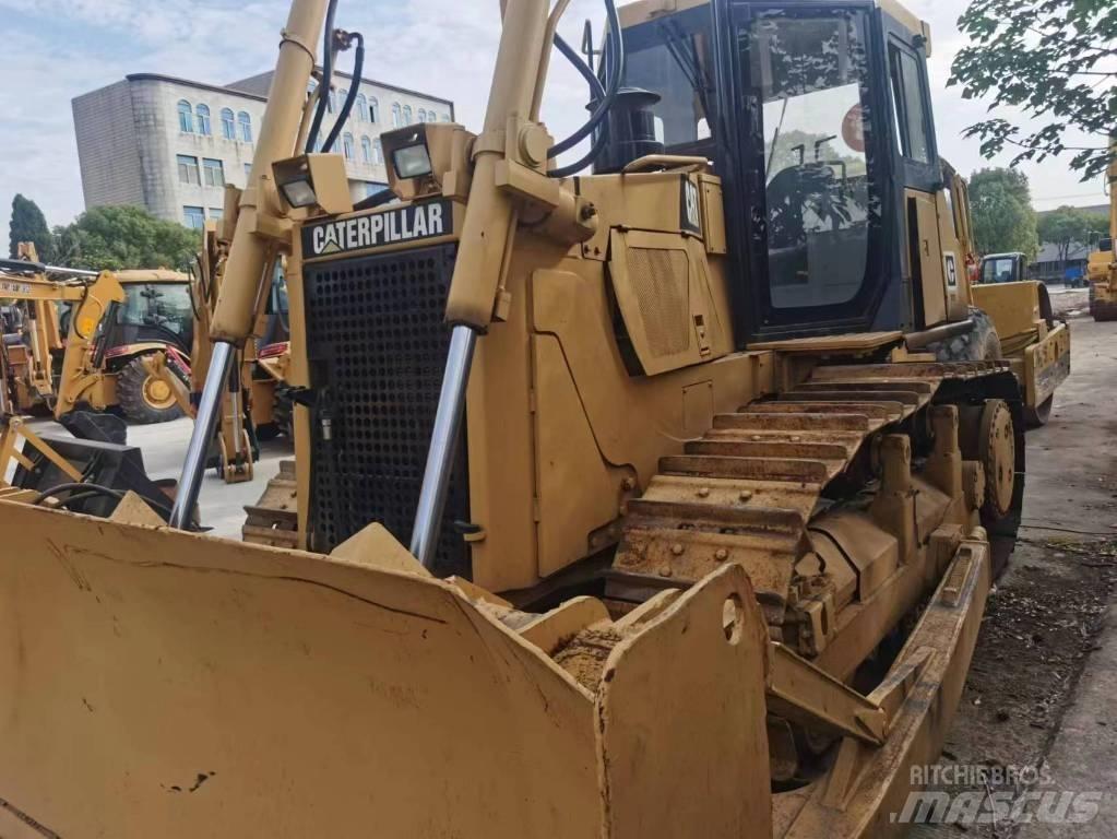 CAT D 7 G Dozere Beltegående