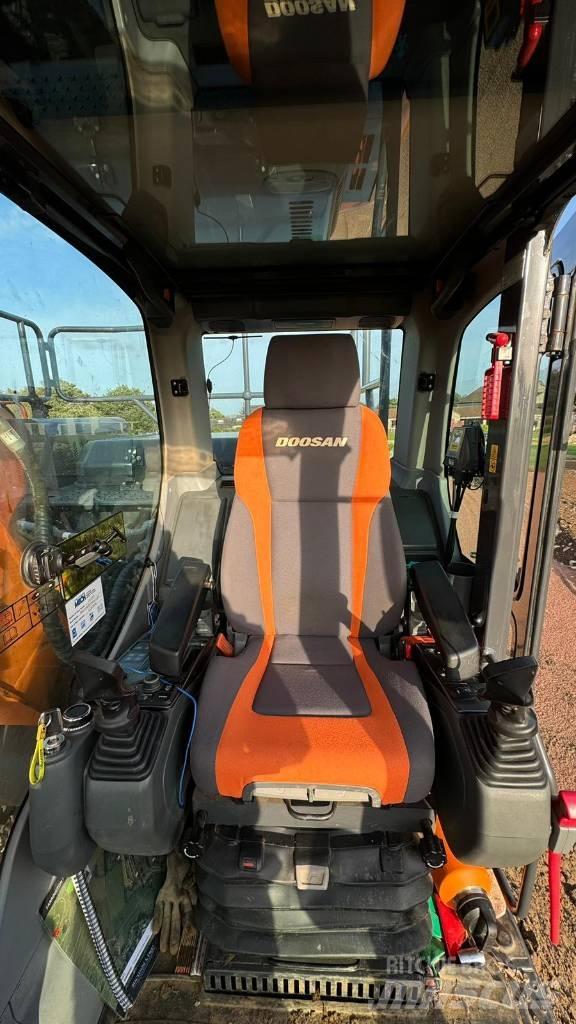 Doosan DX140LC-5 Beltegraver