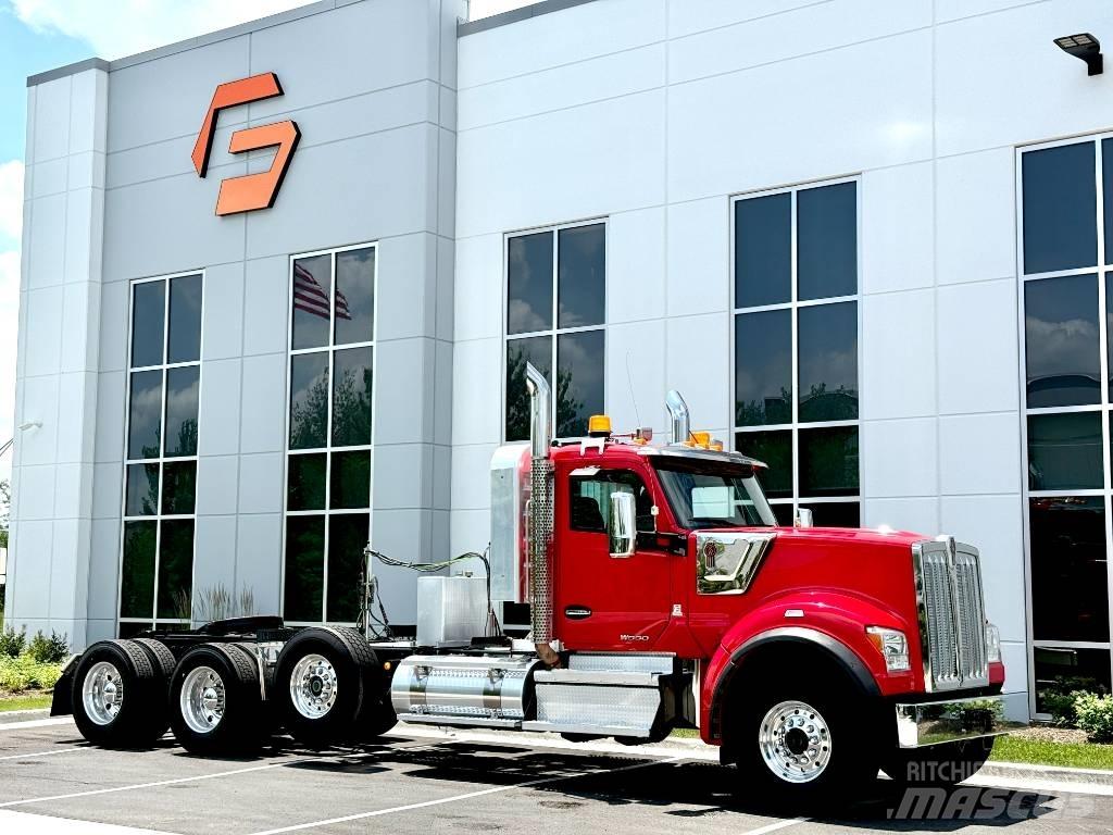 Kenworth W 990 Trekkvogner