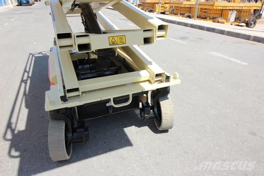JLG 3246 ES Sakselifter