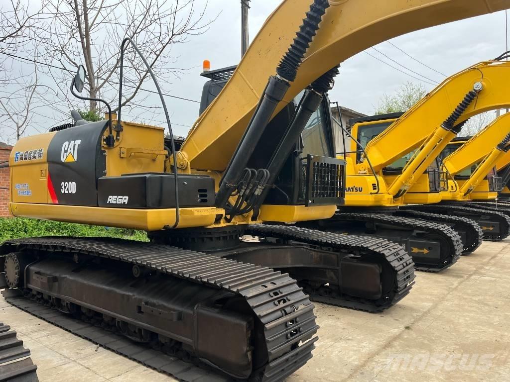 CAT 320 D Beltegraver