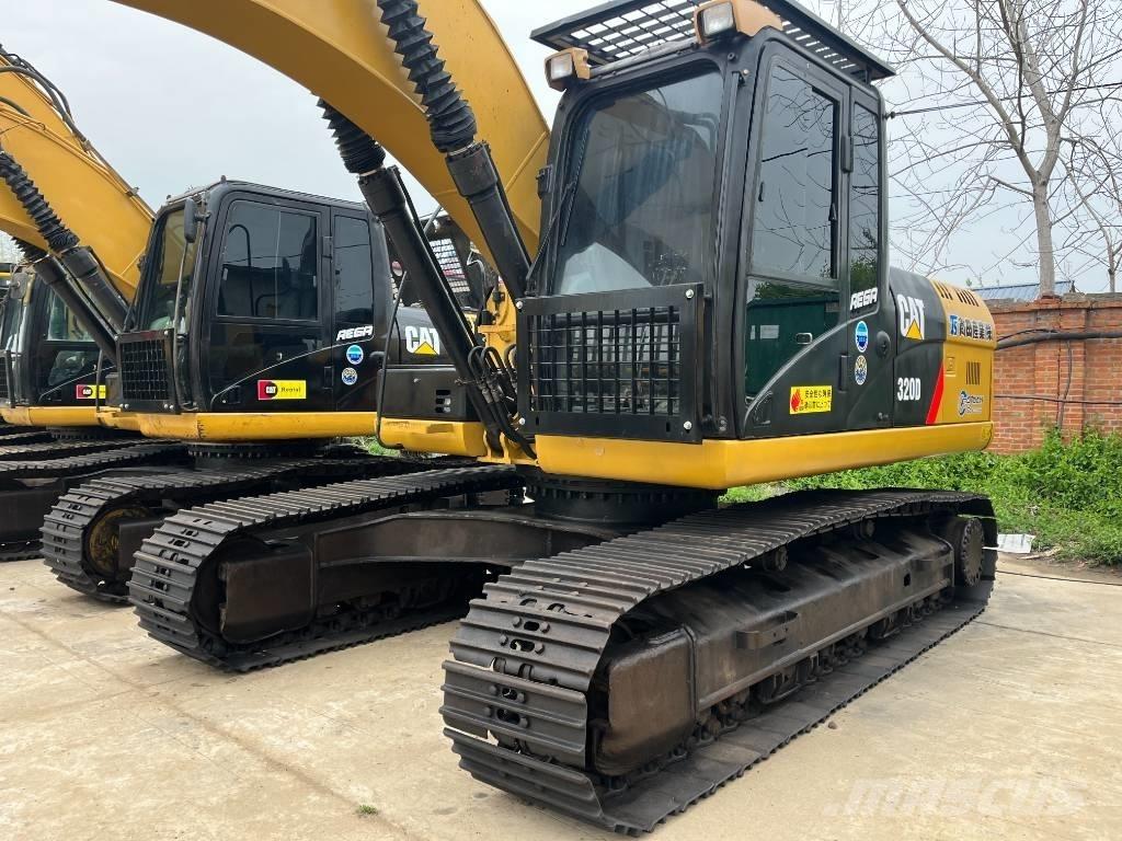 CAT 320 D Beltegraver