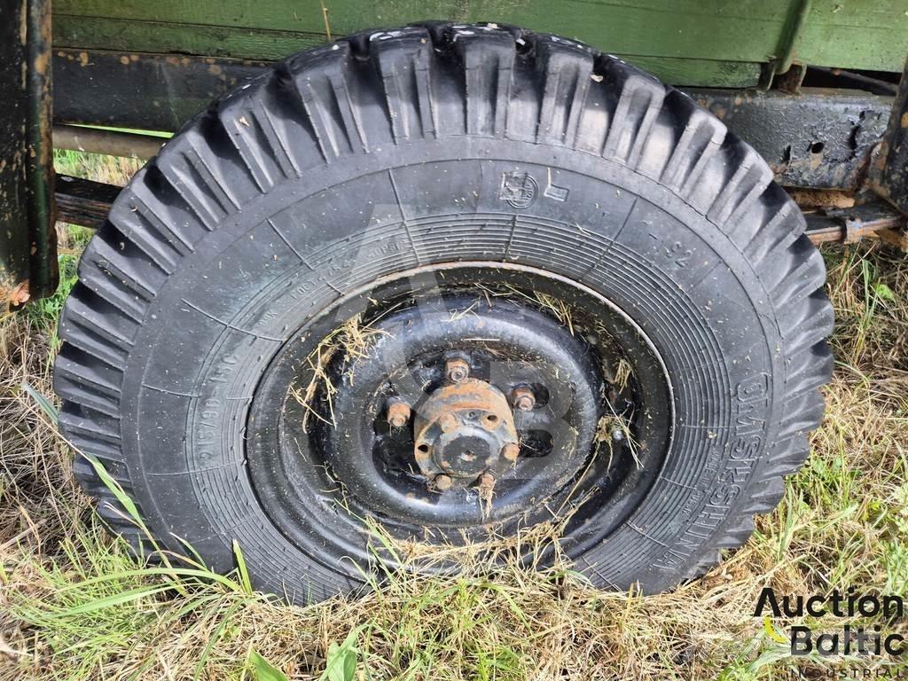  UAZ 452 Pickup/planbiler