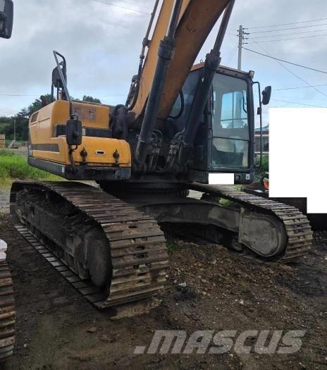 Hyundai HX 300 Beltegraver
