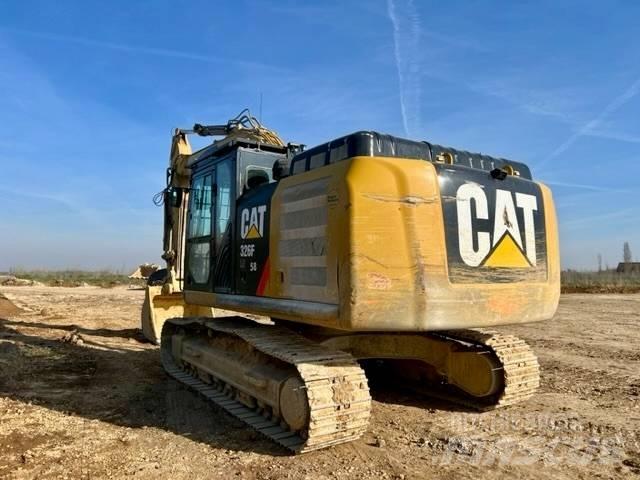 CAT 326 F L Beltegraver