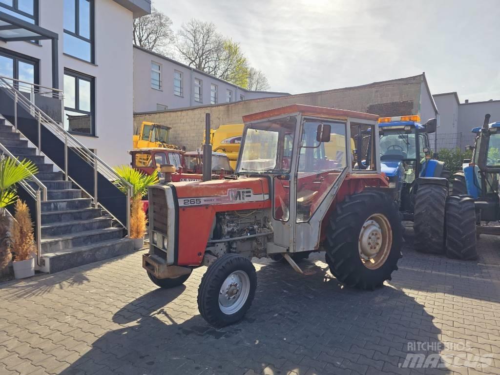 Massey Ferguson 265 Traktorer