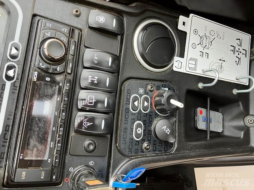 JCB 560-80 Teleskoplastere