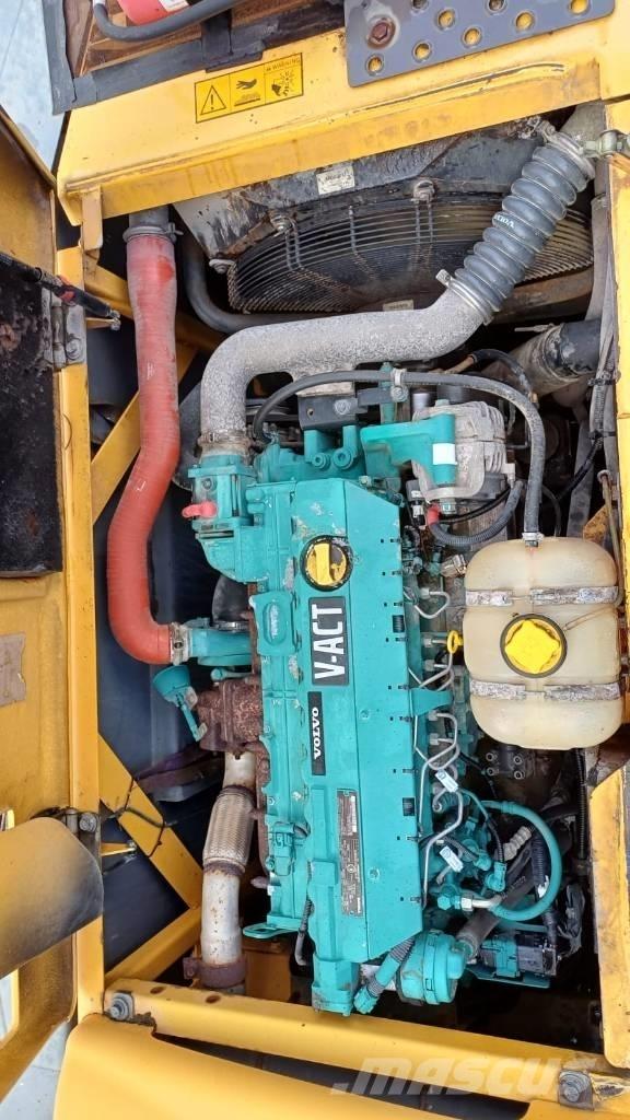 Volvo EC 180 C L Beltegraver