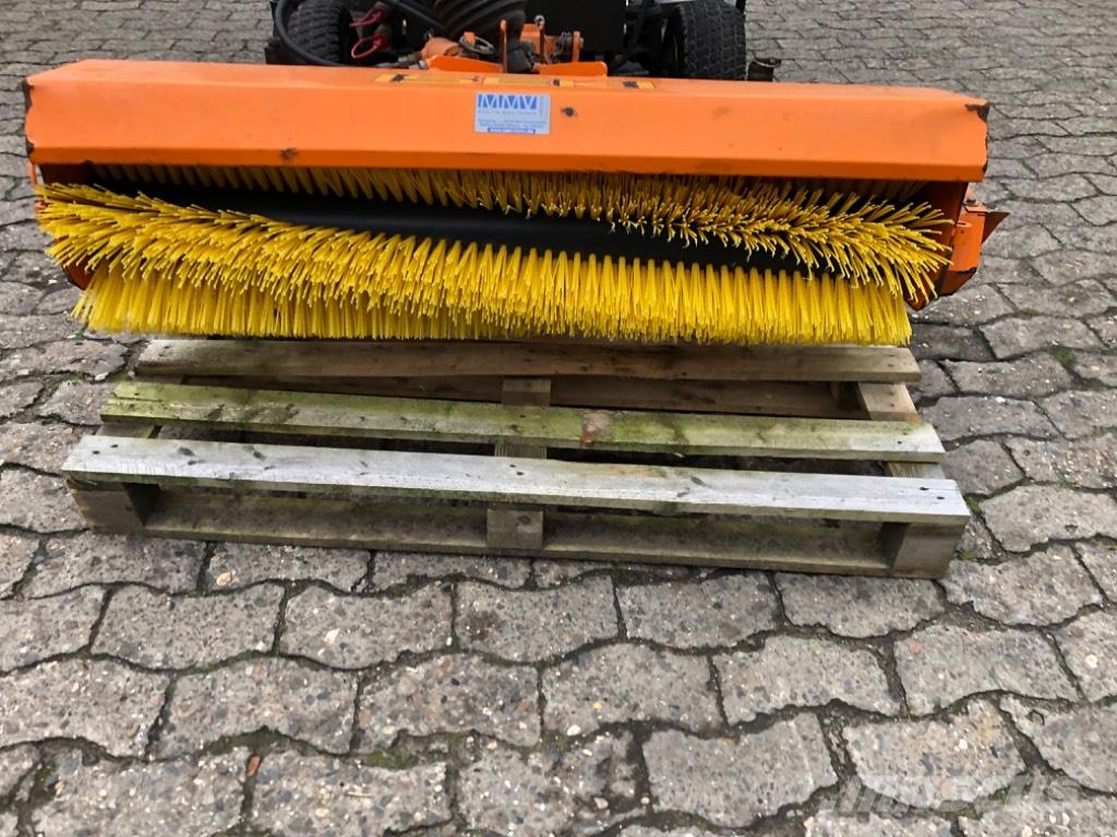 Iseki KL 110 Feiemaskiner