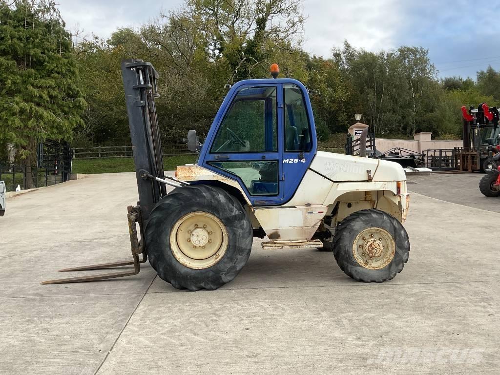 Manitou M 26.4 Terrenggående gaffeltruck
