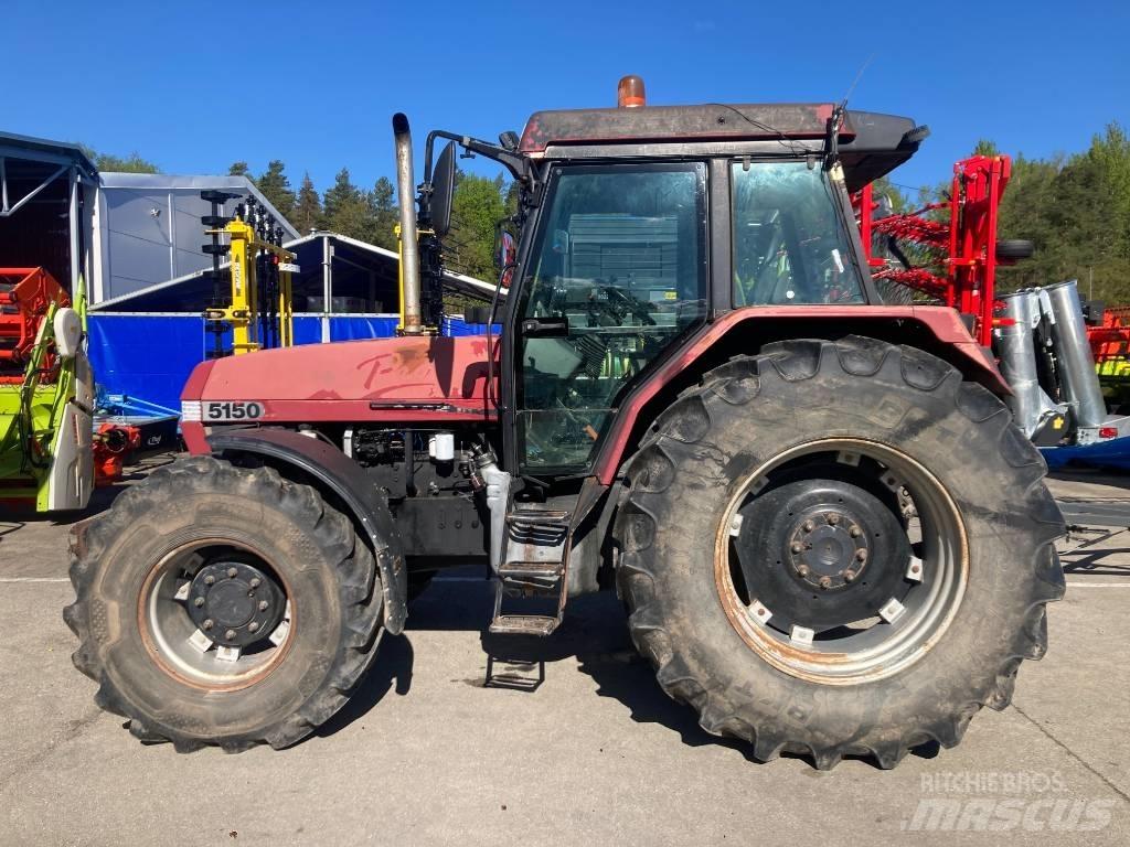 CASE 5150A Traktorer