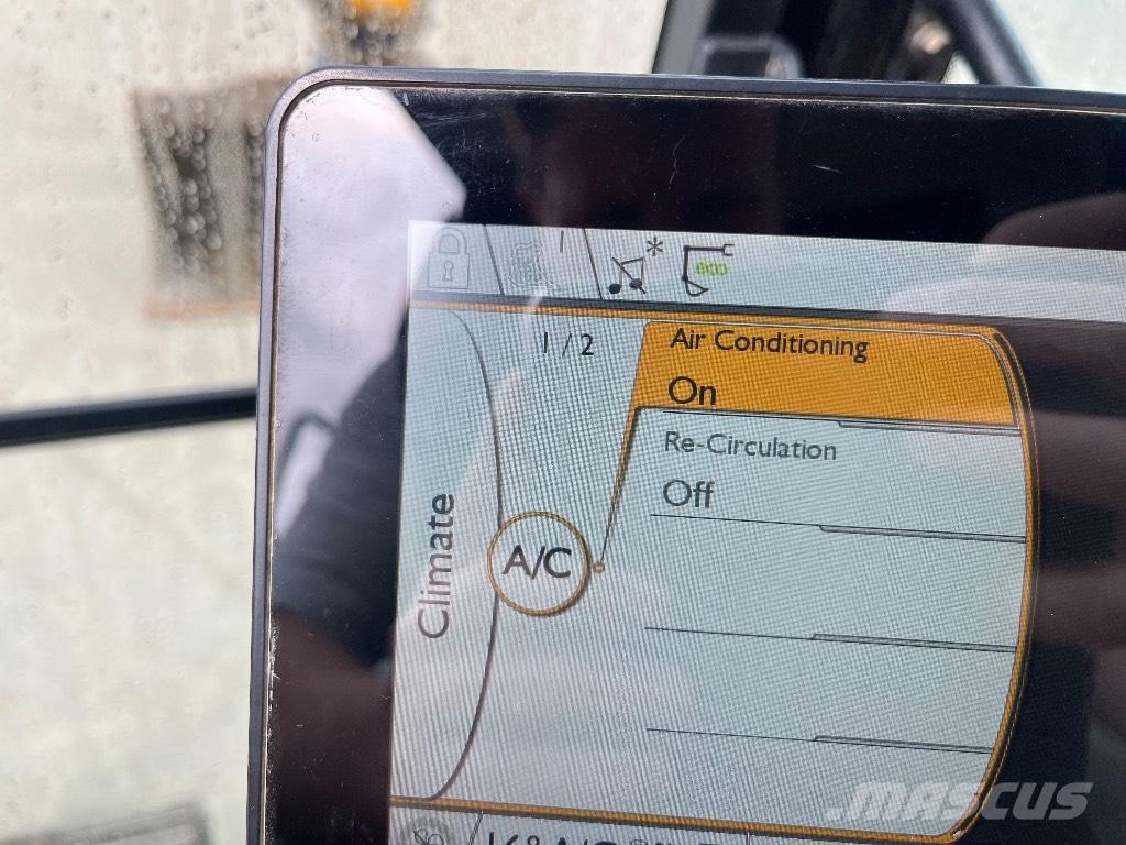 JCB 140X LC Beltegraver
