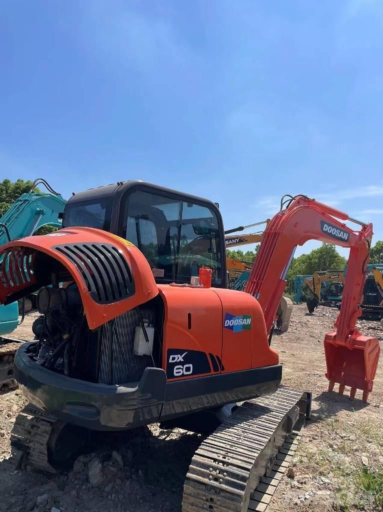 Doosan DX60 Beltegraver