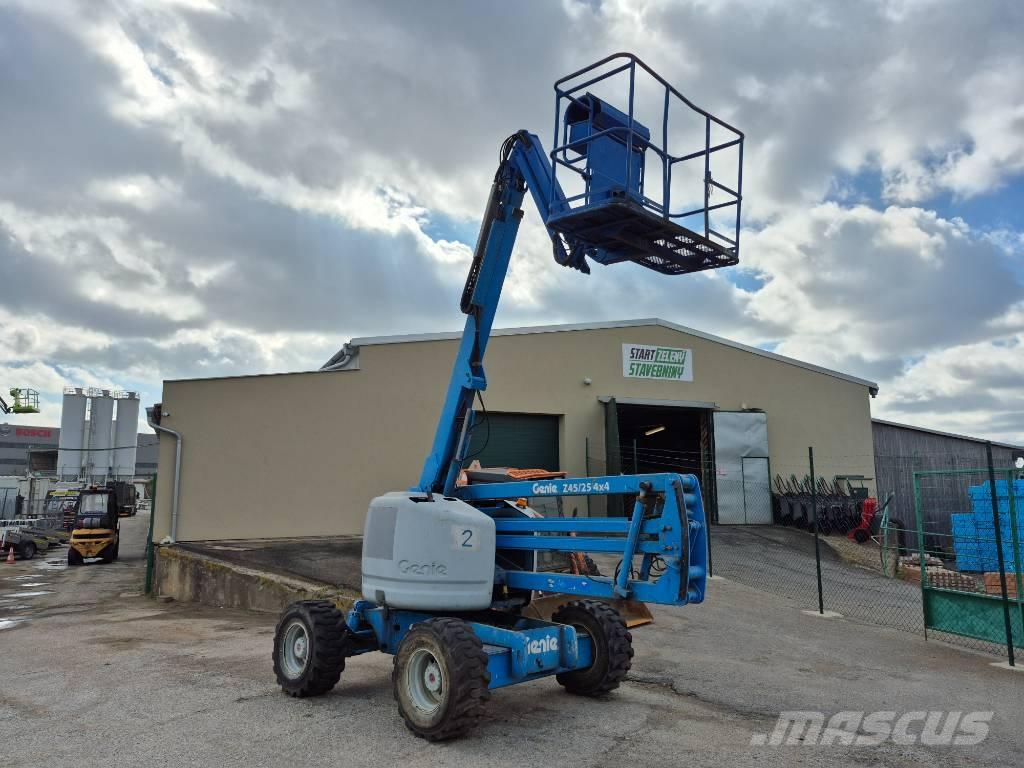 Genie Z 45/25 Leddede bomlifter