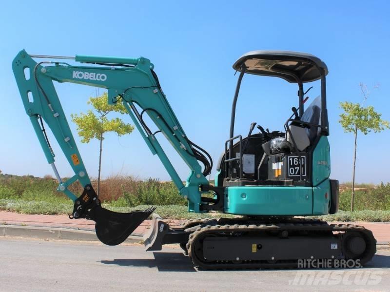 Kobelco SK28SR-6E Minigravere <7t