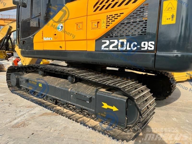 Hyundai R220LC-9S Beltegraver