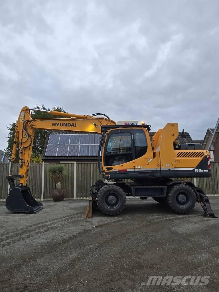 Hyundai R 180W-9A Hjulgravere