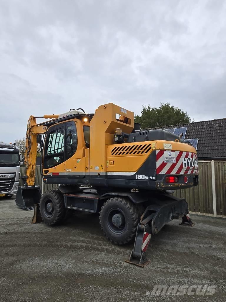 Hyundai R 180W-9A Hjulgravere