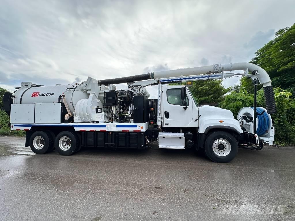 Freightliner 114 SD Slamsugere