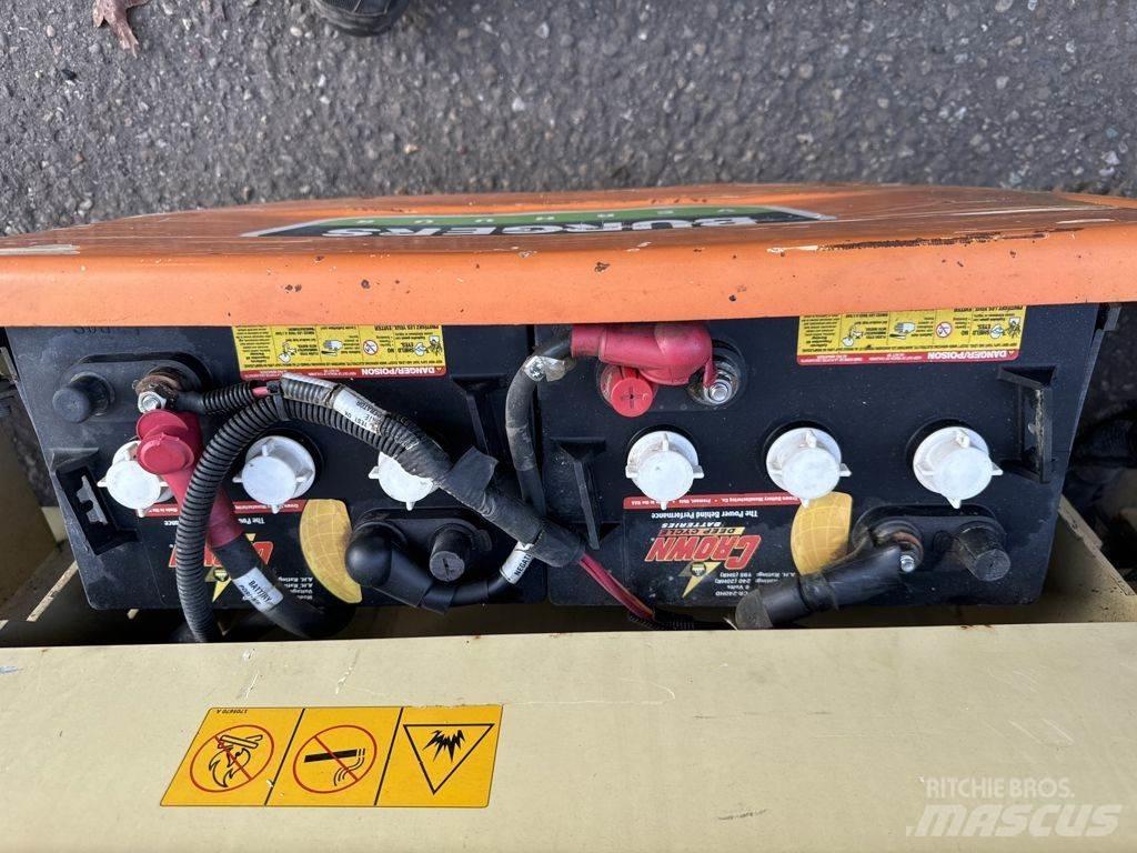 JLG 2030ES Sakselifter