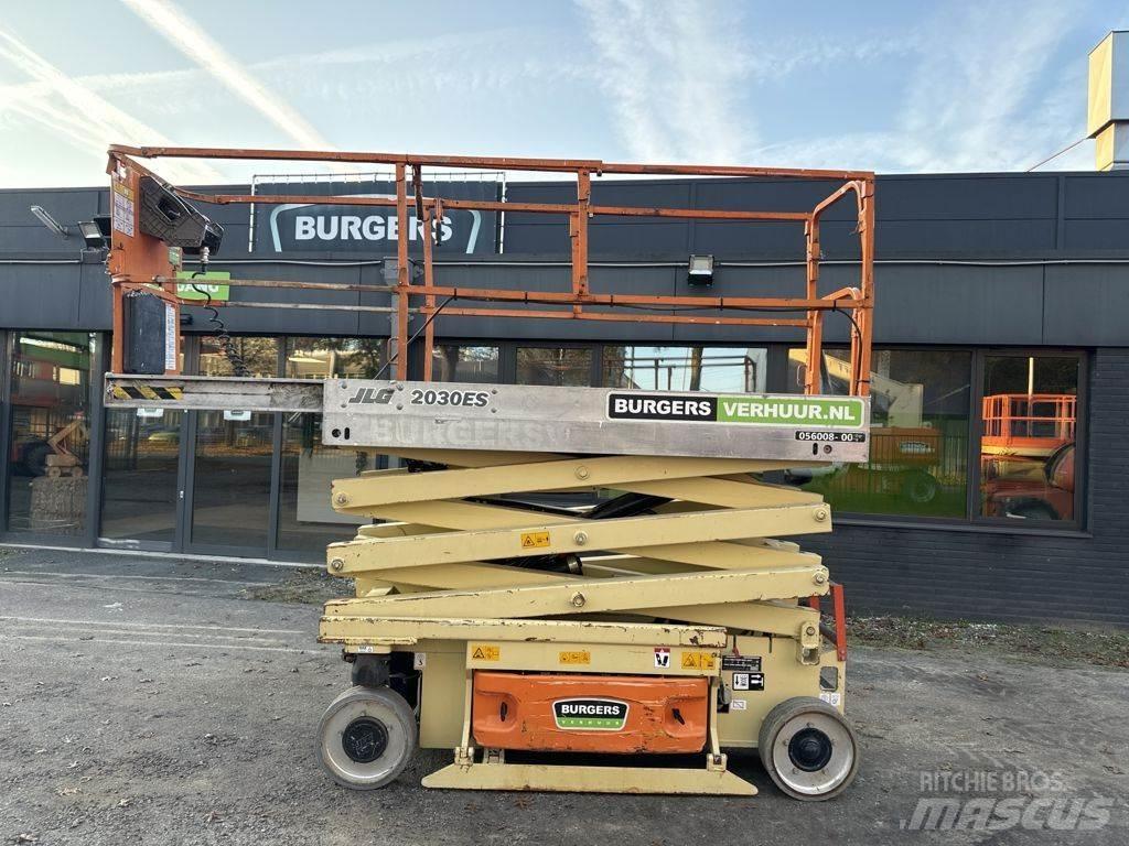 JLG 2030ES Sakselifter