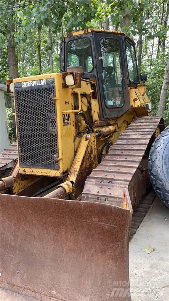 CAT D4H Dozere Beltegående