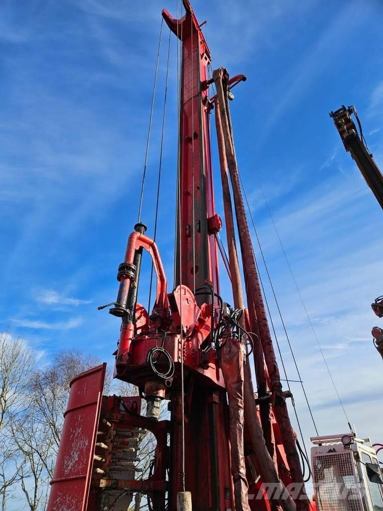 Soilmec R312 /200 Store borerigger