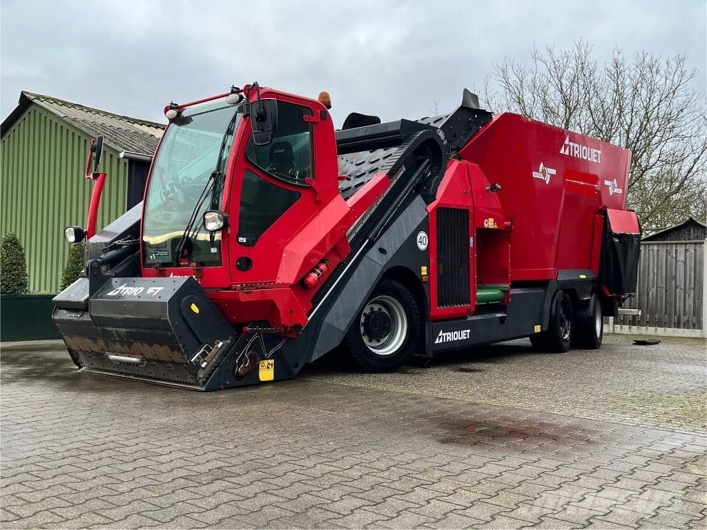 Trioliet Triotrac Fôrutlegger