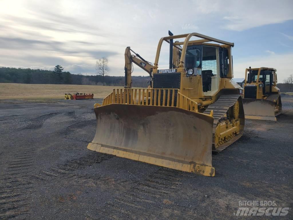 CAT D 6 M XL Dozere Beltegående