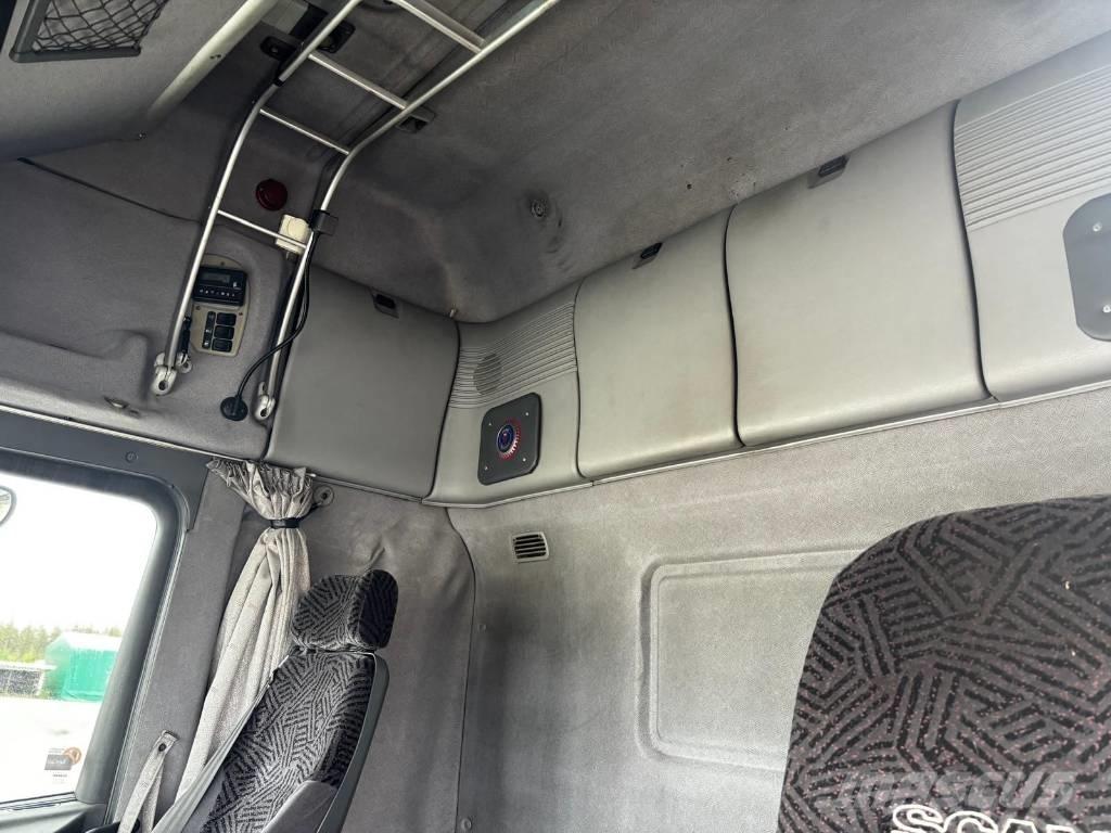 Scania 144 L 460 Trekkvogner