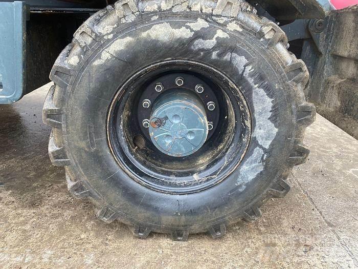 Hyundai HW140 Spesialtilpassede gravemaskiner