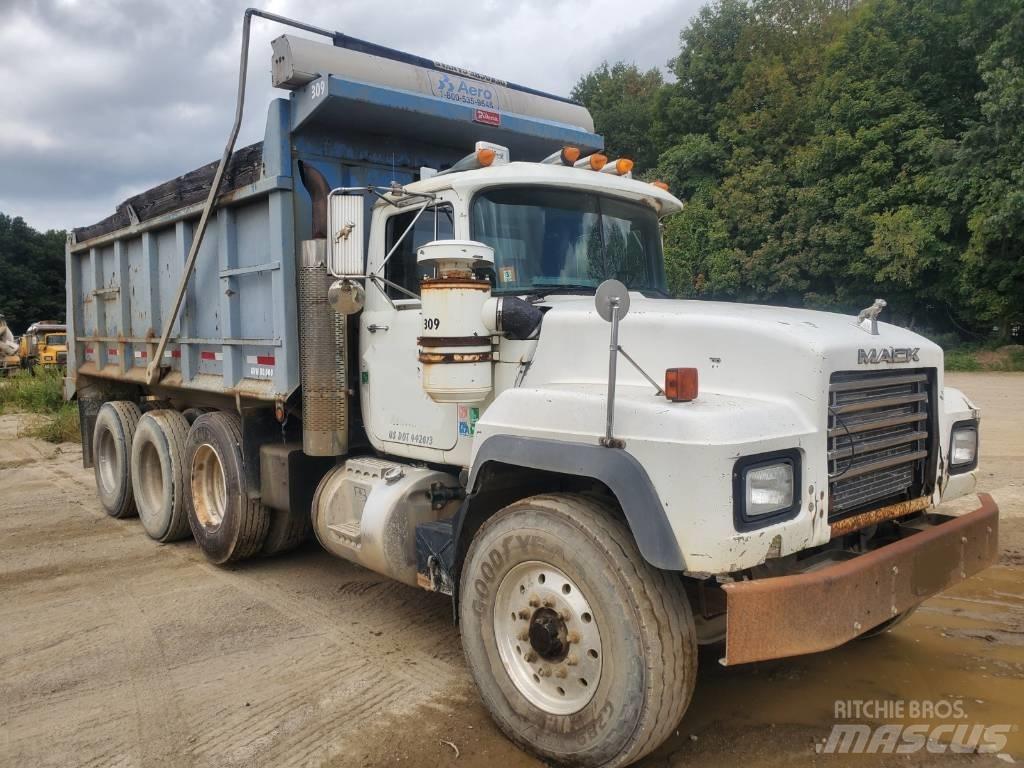 Mack RD688s Tippbil