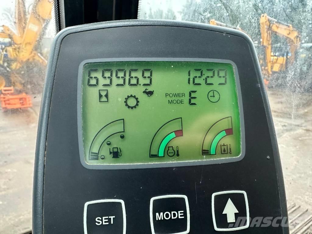 JCB JZ 255 LC Beltegraver