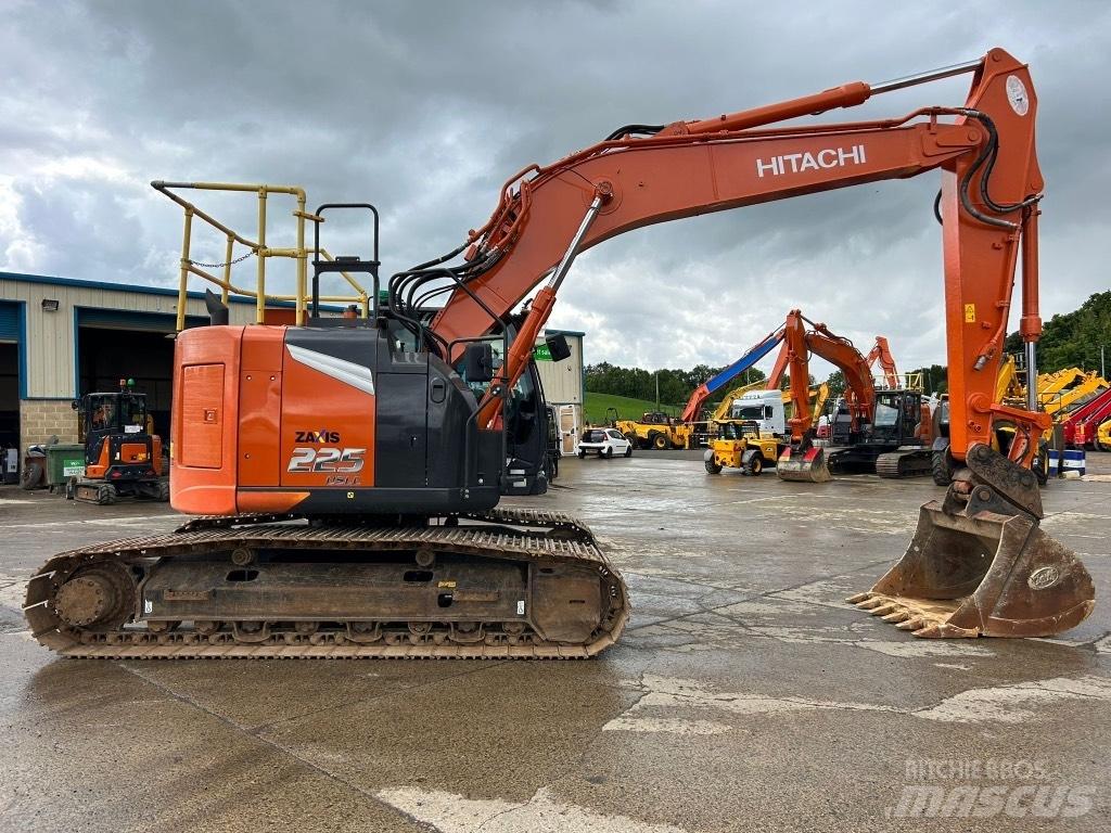 Hitachi ZX225 USLC-7 Beltegraver