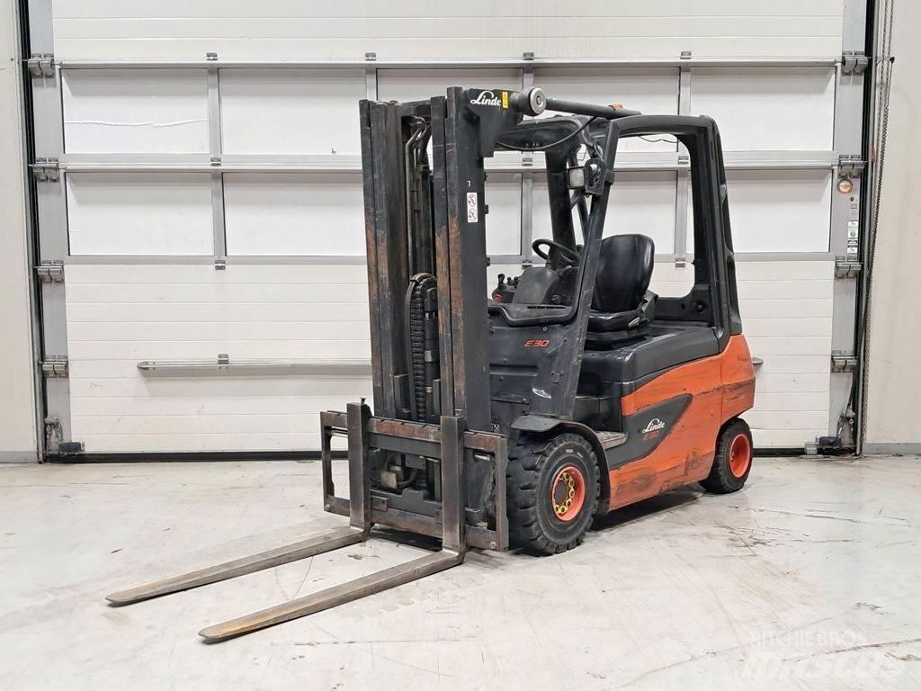 Linde E30-01 Elektriske trucker