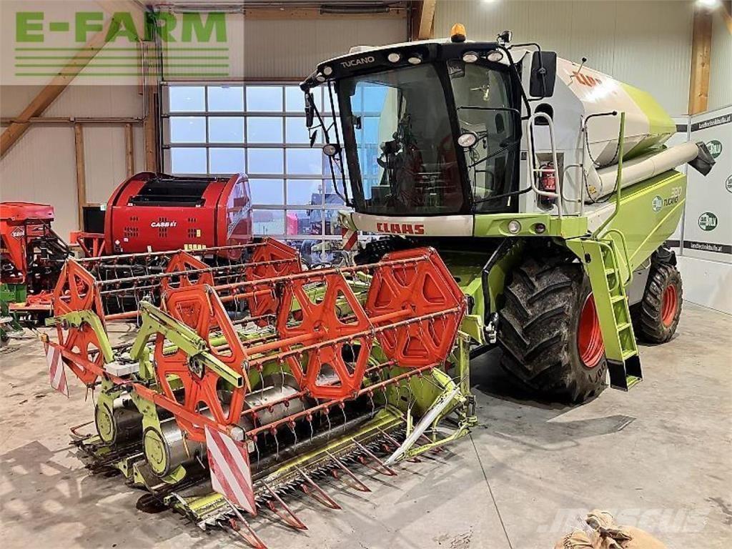 CLAAS tucano 320 Skurtreskere