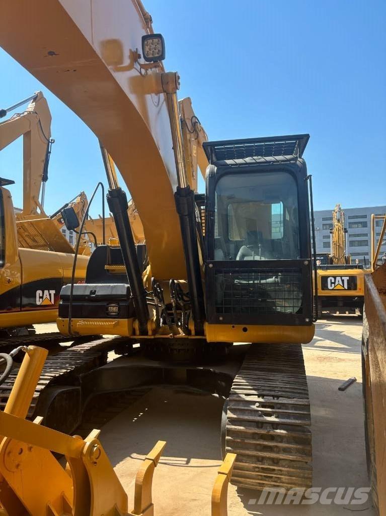 CAT 320D Beltegraver