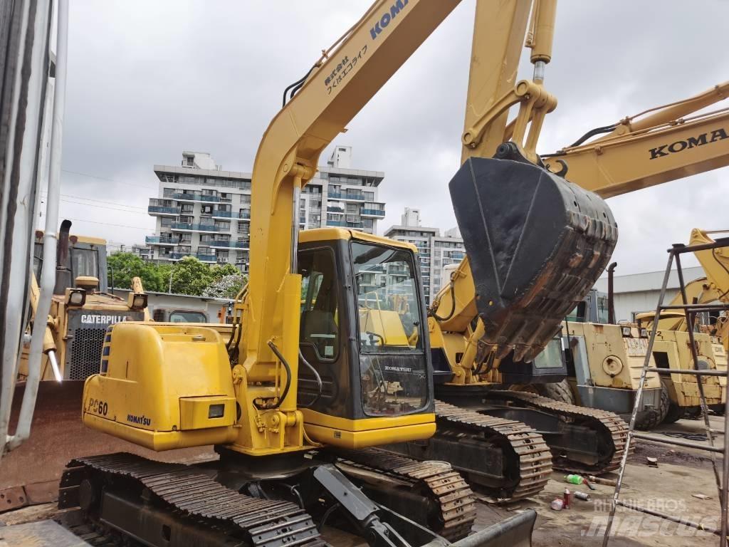 Komatsu PC60-7 Beltegraver