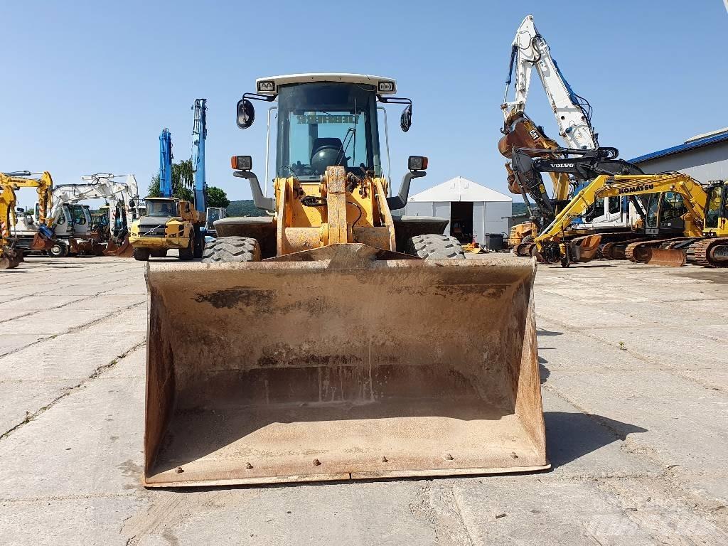 Liebherr L 538 Hjullastere