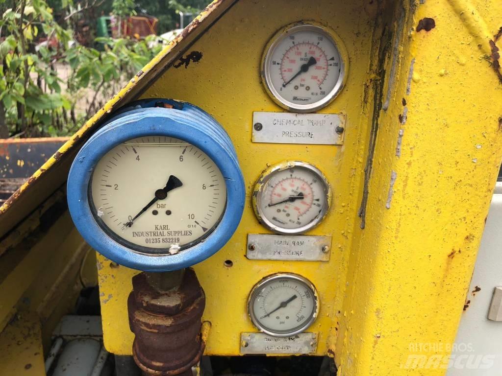  Jacon SV 618 Betongpumpe biler