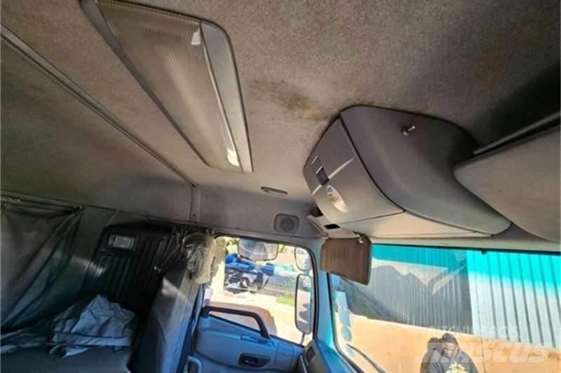 UD TRUCKS QUON Andre lastebiler