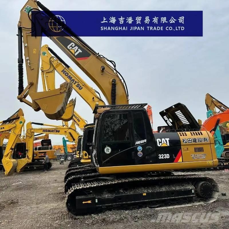 CAT 323 D Beltegraver