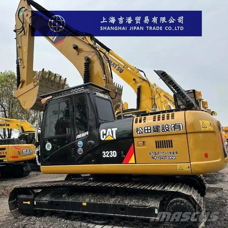 CAT 323 D Beltegraver