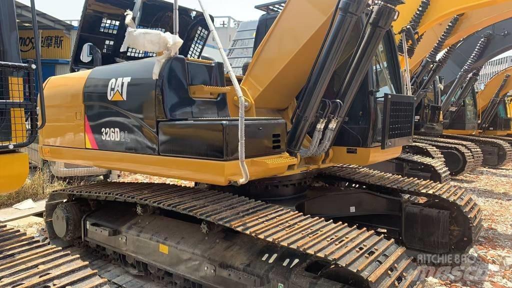 CAT 326D Beltegraver