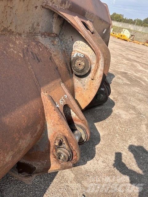 Volvo L 220 E BUCKET Skuffer