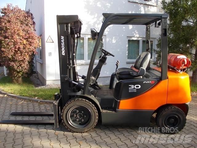 Doosan G 30 E Propan trucker