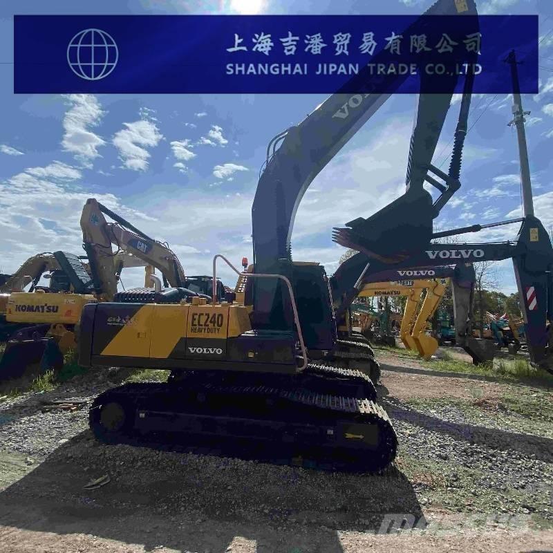 Volvo EC 240 Beltegraver
