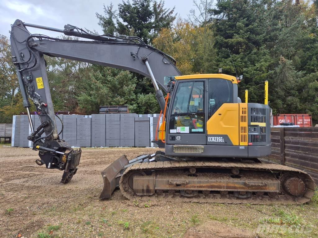 Volvo ECR235EL Beltegraver