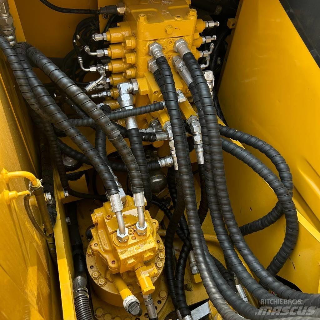 Komatsu 110 Beltegraver