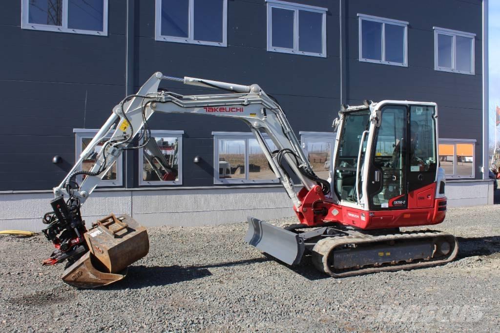 Takeuchi TB 250 Minigravere <7t